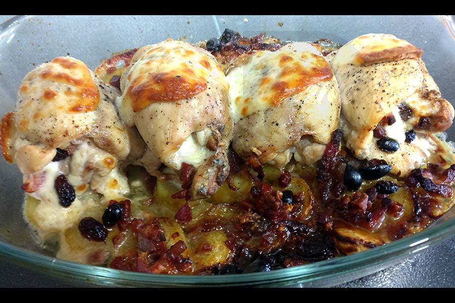 Contramuslos de Pollo rellenos con jamón y pasas de Manilva